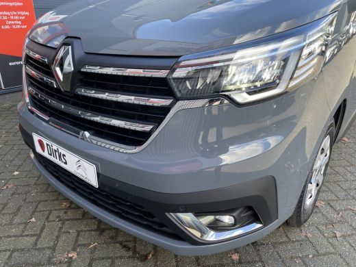 Renault Trafic 150pk L2H1 Grand Luxury (Trekhaak - Camera - LED - 9 pers - Navigatie - Apple Carplay - Keyless E... ActivLease financial lease