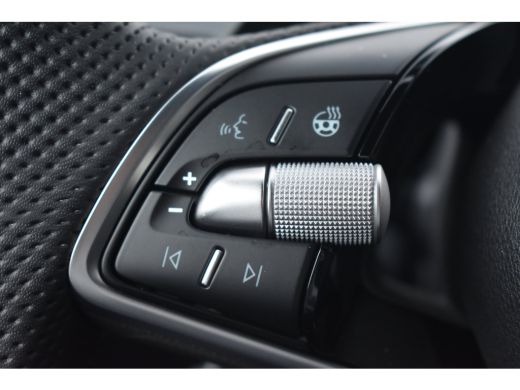 Skoda Enyaq iV Sportline | Chrome interieur accenten | Driving mode select | LED interieurverlichting inclusief ... ActivLease financial lease