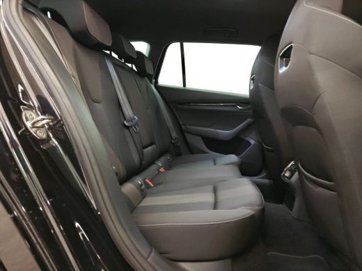 Skoda Octavia Combi 1.0 TSI Sport Business NL-AUTO | STOELVERWARMING | SPORTSTOELEN ActivLease financial lease