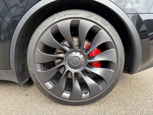 Tesla Model Y Performance AWD 75 kWh VAN 41.900:,- VOOR:39.877,- UW HERFSTVOORDEEL: 2.023,- | SOH 92% RIJKLAAR ... ActivLease financial lease