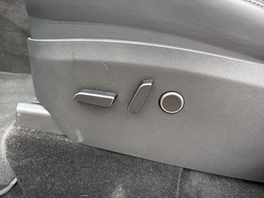Tesla Model Y Performance AWD 75 kWh VAN 41.900:,- VOOR:39.877,- UW HERFSTVOORDEEL: 2.023,- | SOH 92% RIJKLAAR ... ActivLease financial lease