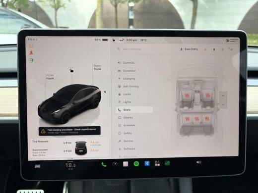 Tesla Model Y Performance AWD 75 kWh VAN 41.900:,- VOOR:39.877,- UW HERFSTVOORDEEL: 2.023,- | SOH 92% RIJKLAAR ... ActivLease financial lease