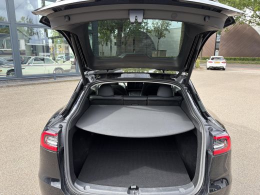 Tesla Model Y Performance AWD 75 kWh VAN 41.900:,- VOOR:39.877,- UW HERFSTVOORDEEL: 2.023,- | SOH 92% RIJKLAAR ... ActivLease financial lease