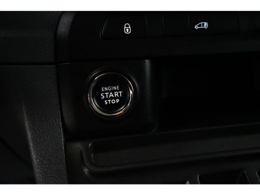 Toyota ProAce 75KWH EXTRA RANGE INNOVATOR LONG / NAVI / LEDER / CLIMA / KEYLESS / CAMERA / APPLE CARPLAY / WINT... ActivLease financial lease