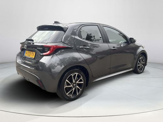 Toyota Yaris 1.5 Hybrid Dynamic | 06-10141018 Voor meer informatie ActivLease financial lease