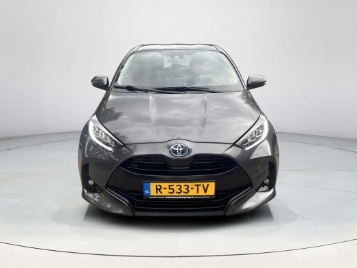 Toyota Yaris 1.5 Hybrid Dynamic | 06-10141018 Voor meer informatie ActivLease financial lease