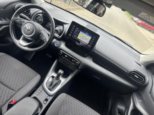 Toyota Yaris 1.5 Hybrid Dynamic | 06-10141018 Voor meer informatie ActivLease financial lease