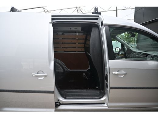 Volkswagen Caddy 2.0 TDI L1H1 BMT C-Edition | Betimmering | Navigatie | Leder | Parkeersensoren | Airco | Dakrails... ActivLease financial lease
