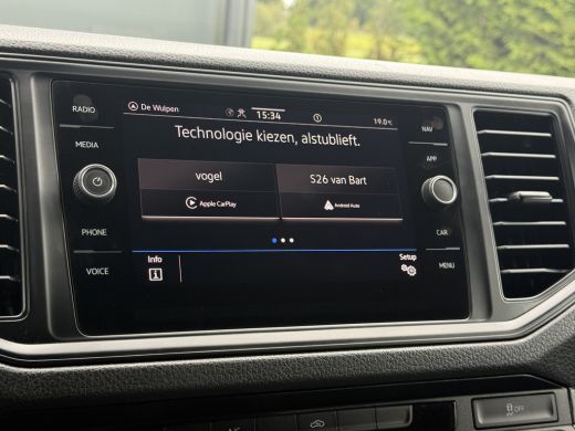 Volkswagen Crafter 35 2.0 TDI 177 PK / L3H3 / CAMERA / CRUISE / 3.5 TON TREKKEN / 3-ZITS / AIRCO / CARPLAY / GEVEERD... ActivLease financial lease