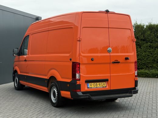 Volkswagen Crafter 35 2.0 TDI 177 PK / L3H3 / CAMERA / CRUISE / 3.5 TON TREKKEN / 3-ZITS / AIRCO / CARPLAY / GEVEERD... ActivLease financial lease