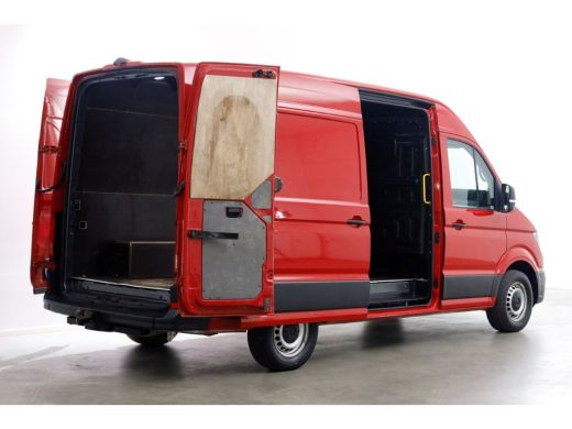 Volkswagen Crafter 35 2.0 TDI 177pk RWD L3H3 (L2H2) Airco/Navi/Trekhaak 3500kg 07-2020 ActivLease financial lease