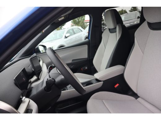 Volkswagen ID. Polo Style First Edition 52 kWh 211PK | Achteruitrij assistent | Apple Carplay/Android Auto|telefoonin... ActivLease financial lease