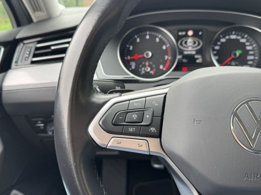 Volkswagen Passat Variant 1.5 TSI 150PK DSG BUSINESS CAMERA/NAVI/CARPLAY ActivLease financial lease