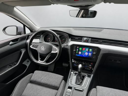 Volkswagen Passat Variant 1.5 TSI 150PK DSG BUSINESS CAMERA/NAVI/CARPLAY ActivLease financial lease