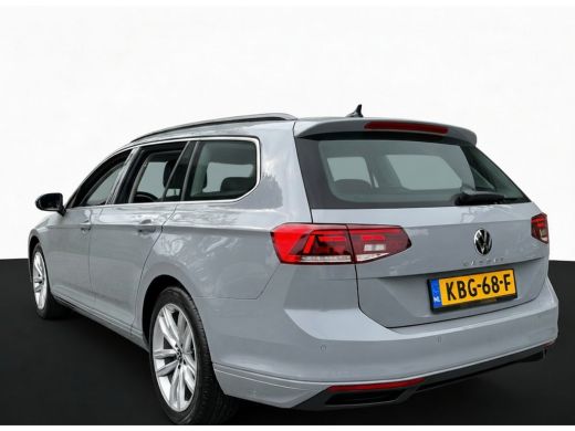 Volkswagen Passat Variant 1.5 TSI 150PK DSG BUSINESS CAMERA/NAVI/CARPLAY ActivLease financial lease