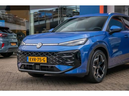 Volkswagen T-Roc 1.5 eTsi R-Line First Edition | Adaptive Cruise control | Matrix koplamen | Elektrisch bedienbare... ActivLease financial lease