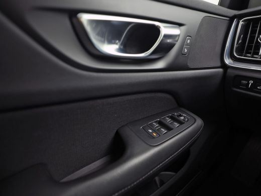 Volvo  V60 2.0 T6 Recharge AWD Inscription 340Pk Automaat (SOH 87,7% APPLE CARPLAY, GROOT NAVI, CAMERA, LEDE... ActivLease financial lease