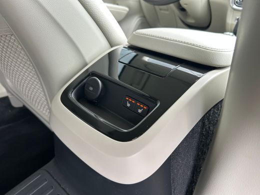 Volvo  V90 Long Range 2.0 T6 Plug-in hybrid AWD Core Bright | Memory | sOh 99% | Leder | Pilot Assist | BLIS... ActivLease financial lease