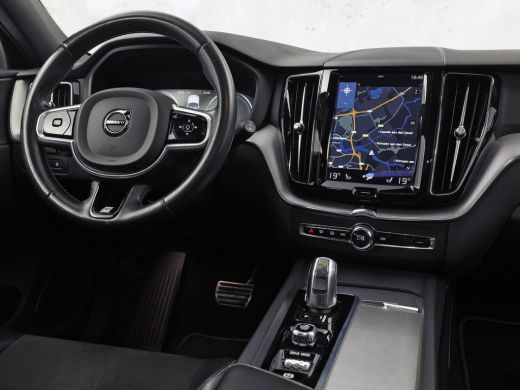 Volvo  XC60 2.0 T8 Twin Engine AWD Inscription Automaat 407Pk (SOH 91,9%, PANORAMADAK, APPLE CARPLAY, CAMERA,... ActivLease financial lease