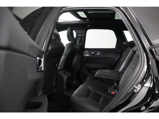 Volvo  XC60 T8 AWD Ultra Black Edition | Luchtvering | Trekhaak | Bowers & Wilkins | Snel Leverbaar | BTW Auto | ActivLease financial lease