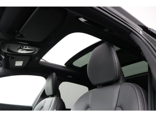 Volvo  XC60 T8 AWD Ultra Black Edition | Luchtvering | Trekhaak | Bowers & Wilkins | Snel Leverbaar | BTW Auto | ActivLease financial lease