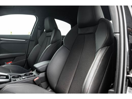 Audi A3 Limousine 30 TFSI S edition | Apple Carplay/Android Auto|telefoonintegratie premium | Extra getin... ActivLease financial lease
