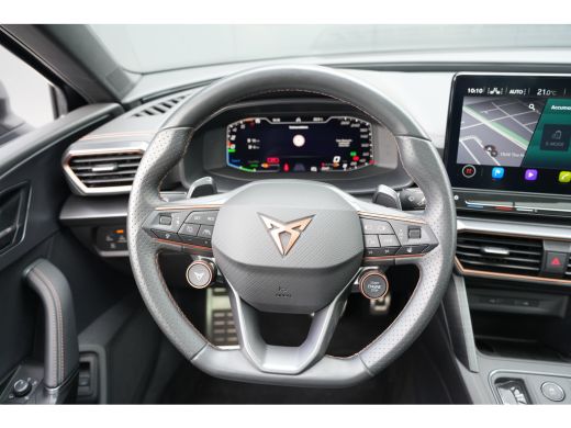 CUPRA Leon Sportstourer 1.4 e-Hybrid 245pk VZ Performance | Panoramadak | Camera | Stuur & Stoelverwarming | Bestuurderss... ActivLease financial lease