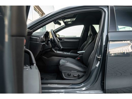 CUPRA Leon Sportstourer 1.5 TSI 272PK PHEV e-Hybrid VZ Performance | Achteruitrijcamera | Apple Carplay/Android Auto|tele... ActivLease financial lease