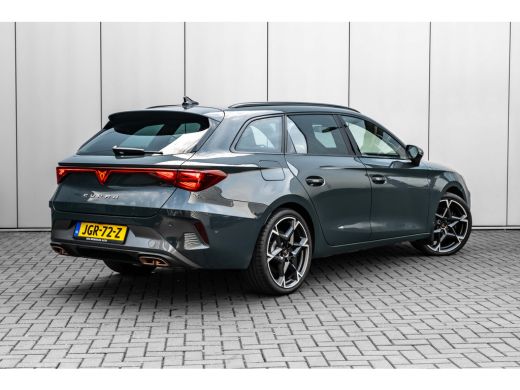 CUPRA Leon Sportstourer 1.5 TSI 272PK PHEV e-Hybrid VZ Performance | Achteruitrijcamera | Apple Carplay/Android Auto|tele... ActivLease financial lease