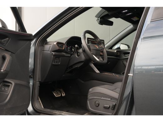 CUPRA Leon Sportstourer 1.5 TSI e-Hybrid 204pk Business | Panoramadak | Stuur & Stoelverwarming | Sennheiser | Achteruitr... ActivLease financial lease