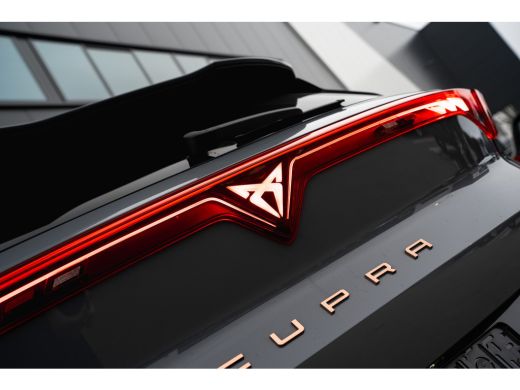 CUPRA Terramar 1.5 TSI e-Hybrid 272pk VZ Performance Garantie t/m 2030 | Trekhaak | Panoramadak | Sennheiser | S... ActivLease financial lease