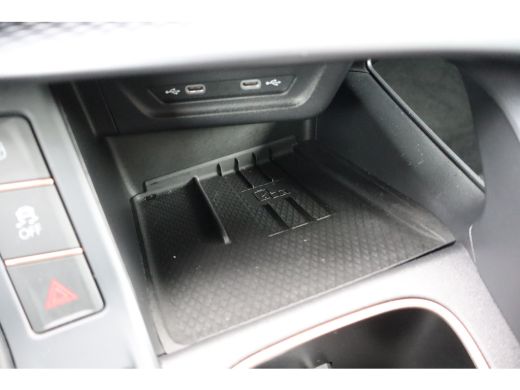 CUPRA Terramar 1.5 TSI e-Hybrid 272pk VZ Performance | "Immersive by Sennheiser" premium sound system package | ... ActivLease financial lease