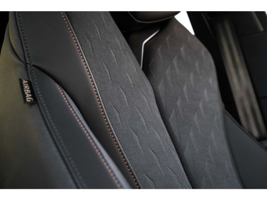 CUPRA Terramar 1.5 TSI e-Hybrid 272pk VZ Performance | Sennheiser sound System | Alcantara bekleding | Head-up d... ActivLease financial lease
