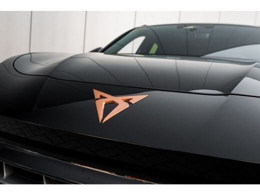 CUPRA Terramar 1.5 TSI e-Hybrid 272pk VZ Performance | Sennheiser sound System | Alcantara bekleding | Head-up d... ActivLease financial lease
