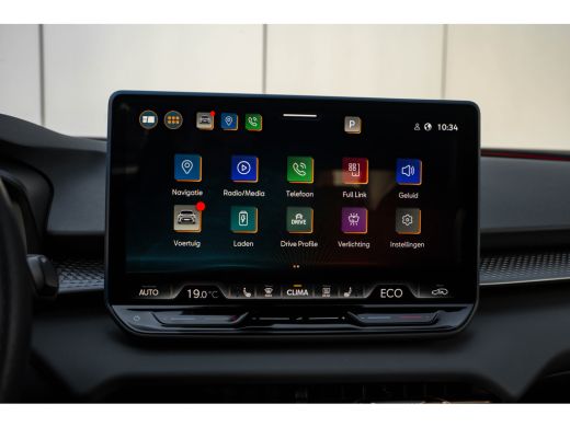 CUPRA Terramar 1.5 TSI e-Hybrid 272pk VZ Performance | Sennheiser sound System | Alcantara bekleding | Head-up d... ActivLease financial lease