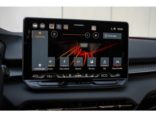 CUPRA Terramar 1.5 TSI e-Hybrid 272pk VZ Performance | Sennheiser sound System | Alcantara bekleding | Head-up d... ActivLease financial lease