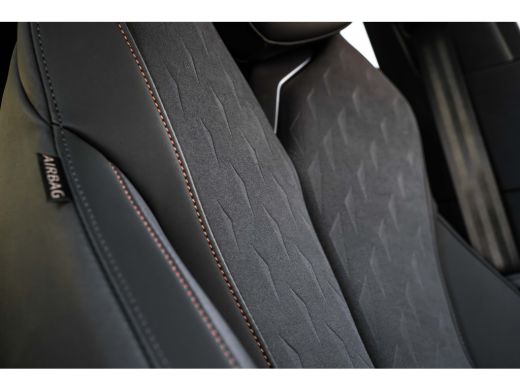 CUPRA Terramar 1.5 TSI e-Hybrid 272pk VZ Performance | Sennheiser sound sytem | Alcantara bekleding | Head-up di... ActivLease financial lease