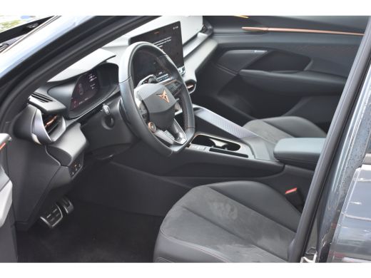 CUPRA Terramar 1.5 TSI e-Hybrid 272PK VZ Performance | TREKHAAK | PANORAMADAK | VERLENGDE FABR. GARANTIE | 360 C... ActivLease financial lease
