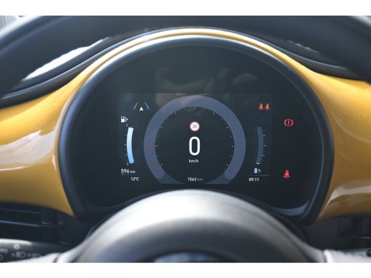 Fiat 500 1.0 Hybrid Torino Launch Edition 8 Jaar Garantie! | Navigatie | Dodehoek-Detectie | Full-LED | Pa... ActivLease financial lease