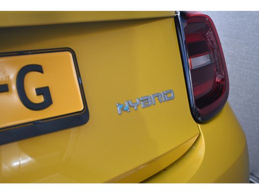 Fiat 500 1.0 Hybrid Torino Launch Edition 8 Jaar Garantie! | Navigatie | Dodehoek-Detectie | Full-LED | Pa... ActivLease financial lease