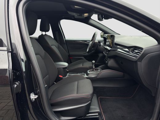 Ford Focus Wagon 1.0 Hybrid ST Line X | Pano | Winter Pack | Adap. Cruise | Navigatie | Carplay ActivLease financial lease