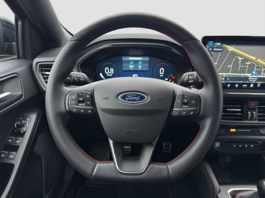 Ford Focus Wagon 1.0 Hybrid ST Line X | Pano | Winter Pack | Adap. Cruise | Navigatie | Carplay ActivLease financial lease