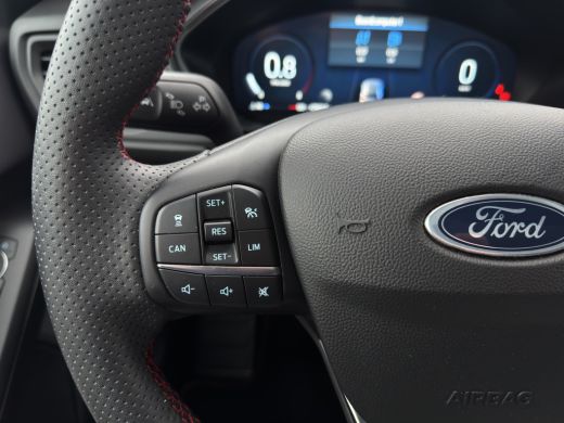 Ford Focus Wagon 1.0 Hybrid ST Line X | Pano | Winter Pack | Adap. Cruise | Navigatie | Carplay ActivLease financial lease