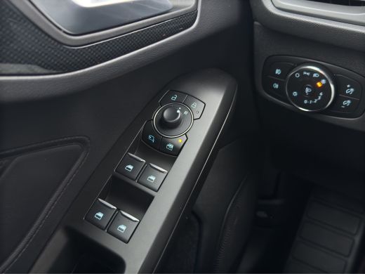 Ford Focus Wagon 1.0 Hybrid ST Line X | Pano | Winter Pack | Adap. Cruise | Navigatie | Carplay ActivLease financial lease