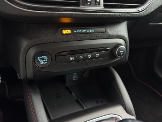 Ford Focus Wagon 1.0 Hybrid ST Line X | Pano | Winter Pack | Adap. Cruise | Navigatie | Carplay ActivLease financial lease