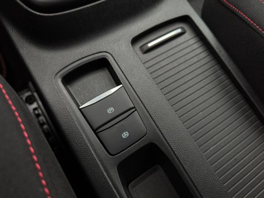 Ford Focus Wagon 1.0 Hybrid ST Line X | Pano | Winter Pack | Adap. Cruise | Navigatie | Carplay ActivLease financial lease