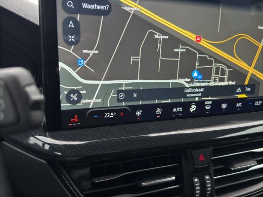 Ford Focus Wagon 1.0 Hybrid ST Line X | Pano | Winter Pack | Adap. Cruise | Navigatie | Carplay ActivLease financial lease