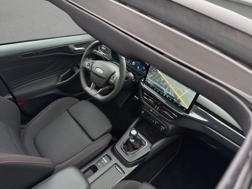Ford Focus Wagon 1.0 Hybrid ST Line X | Pano | Winter Pack | Adap. Cruise | Navigatie | Carplay ActivLease financial lease
