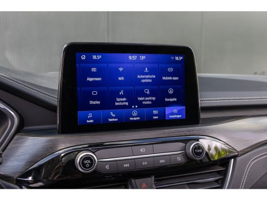 Ford Kuga 1.5 EcoBoost Vignale | Full options | Incl. Trekhaak | Panoramadak | 1800kg trekgewicht ActivLease financial lease