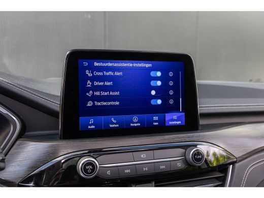 Ford Kuga 1.5 EcoBoost Vignale | Full options | Incl. Trekhaak | Panoramadak | 1800kg trekgewicht ActivLease financial lease